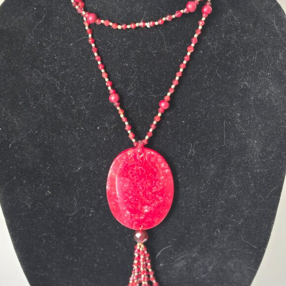 Vintage  Czech Czechoslovakian Red Glass Beaded Lucite Necklace - Picture 9 of 9
